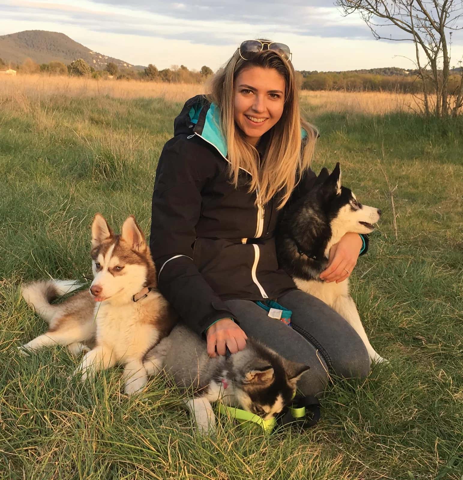Aurélie avec un Pomsky